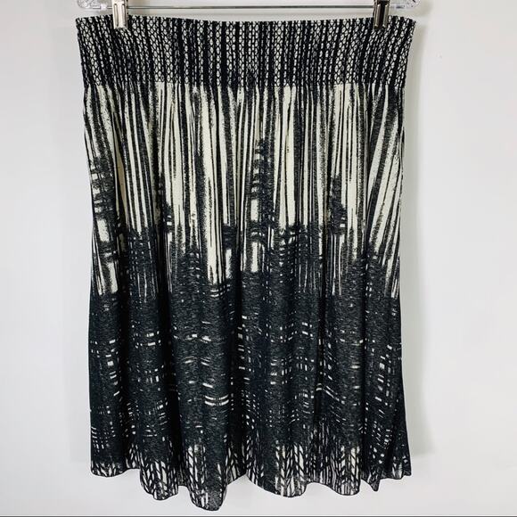 Coldwater Creek Stretch Midi Skirt Abstract Medium - Picture 2 of 4